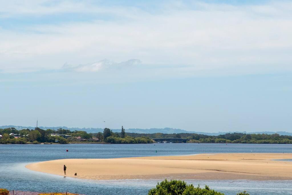 Family Friendly With A Stunning View Apartment *